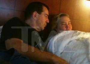 Mama June and convicted child molester Mark McDaniel in bed