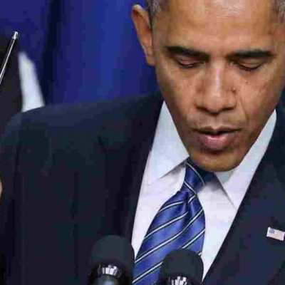 Pen and Phone: Obama Vetoes Bipartisan Keystone XL Pipeline Bill