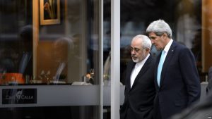 Zarif & Kerry out for stroll