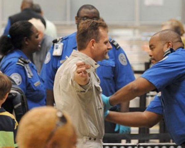 #TSA Fails to Find 96% of Fake Explosives, Banned Weapons in System-Wide Security Test