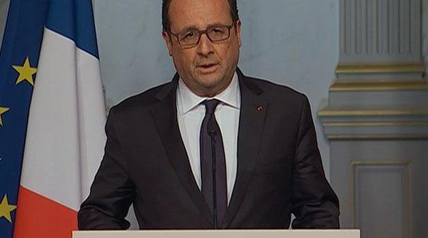 #ParisAttacks: French President Francois Hollande Makes Statement, “It is a horror…”