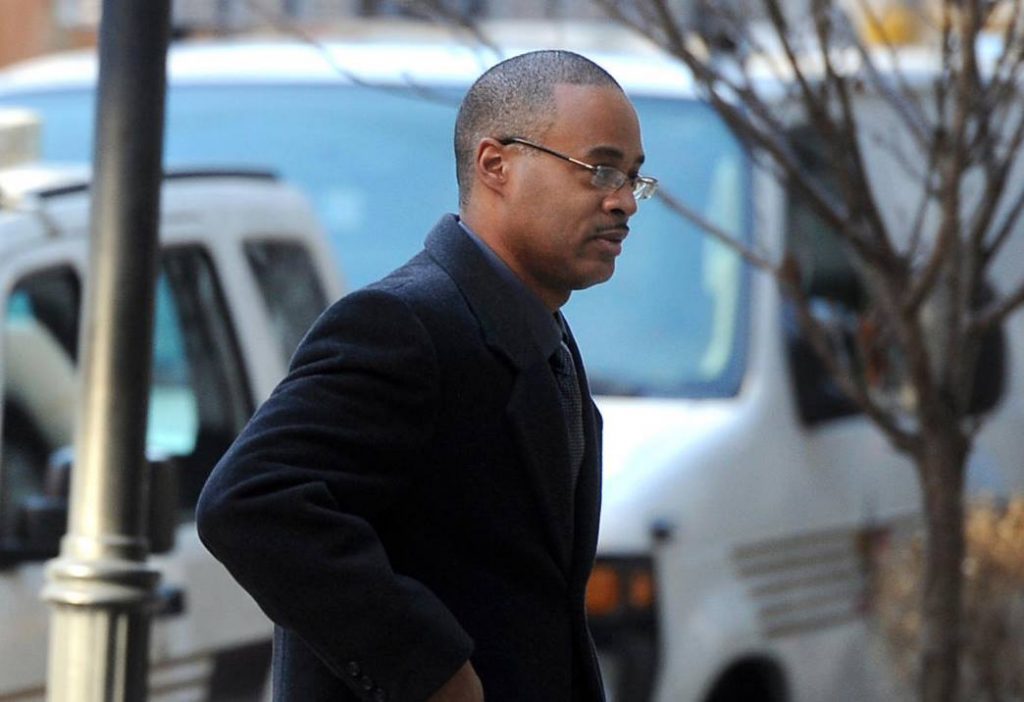 Officer Caesar Goodson arrives at the courthouse (photo: Barbara Haddock Taylor / Baltimore Sun)