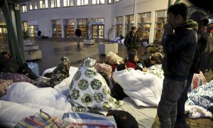 Asylum Seekers outside the Swedish Migration Center