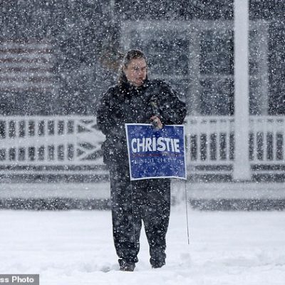 Trump Allows Snowstorm to Halt His NH Campaigning