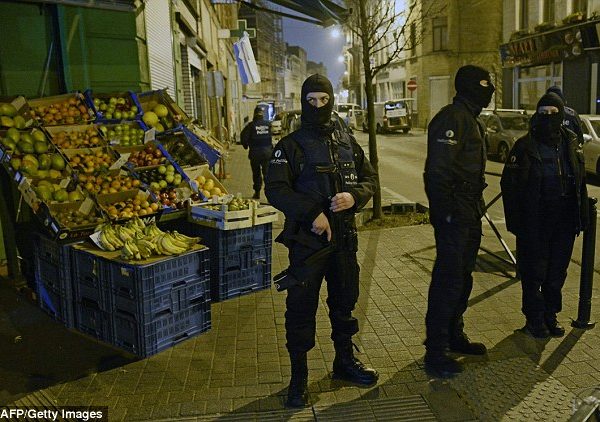 #ParisAttack (VIDEO): Final Terrorist Mastermind Arrested In Belgian “Suburb”