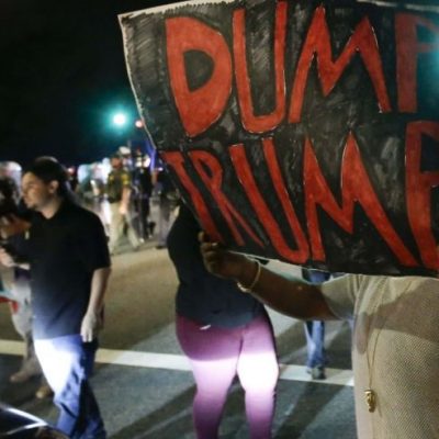 #TrumpRally in #CostaMesa Turns Violent