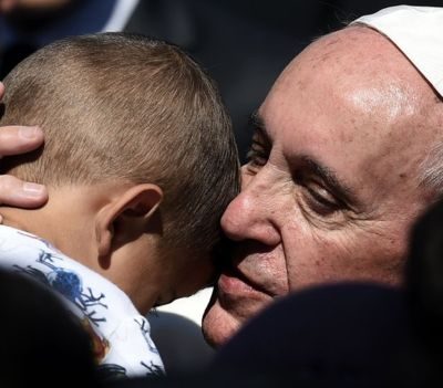 Pope Francis Brings Home Syrian Refugees, Obama Wants More [VIDEO]