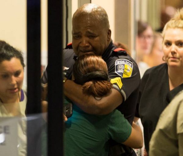 #Dallas: Snipers Murder Five Dallas Police Officers During #BLM Protest [VIDEOS]