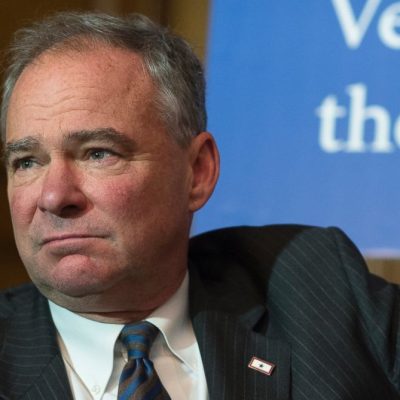 Tim Kaine, fluent in Spanish and Establishment