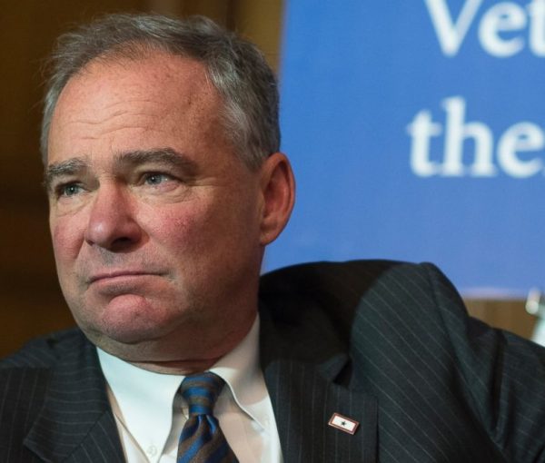 Tim Kaine, fluent in Spanish and Establishment