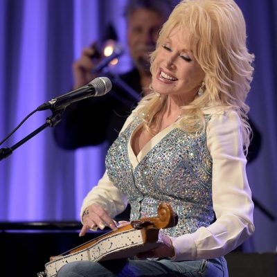 Dolly Parton's Star Studded Telethon Raises $9Mil For Tennessee Fire Relief [VIDEOS]