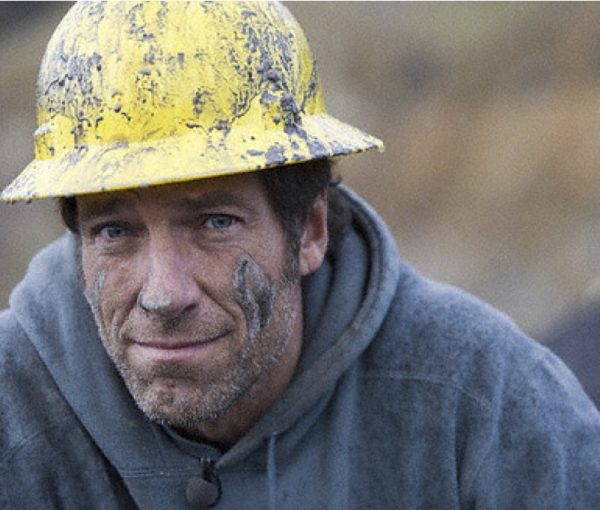 Mike Rowe Calls Out Nordstrom For Their $425 ‘Muddy Jeans’ And It’s Awesome [VIDEO]