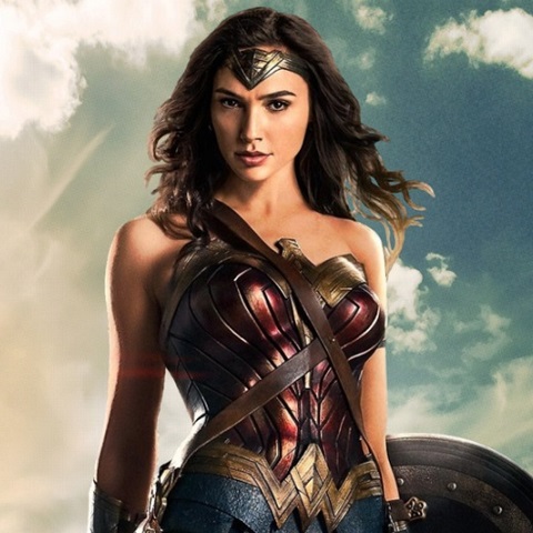 Wonder Woman Uses Power For Good, Reportedly Wants Producer Out [VIDEO]