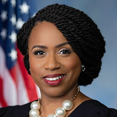 Ayanna Pressley Lectures Fed Chairman On Black History
