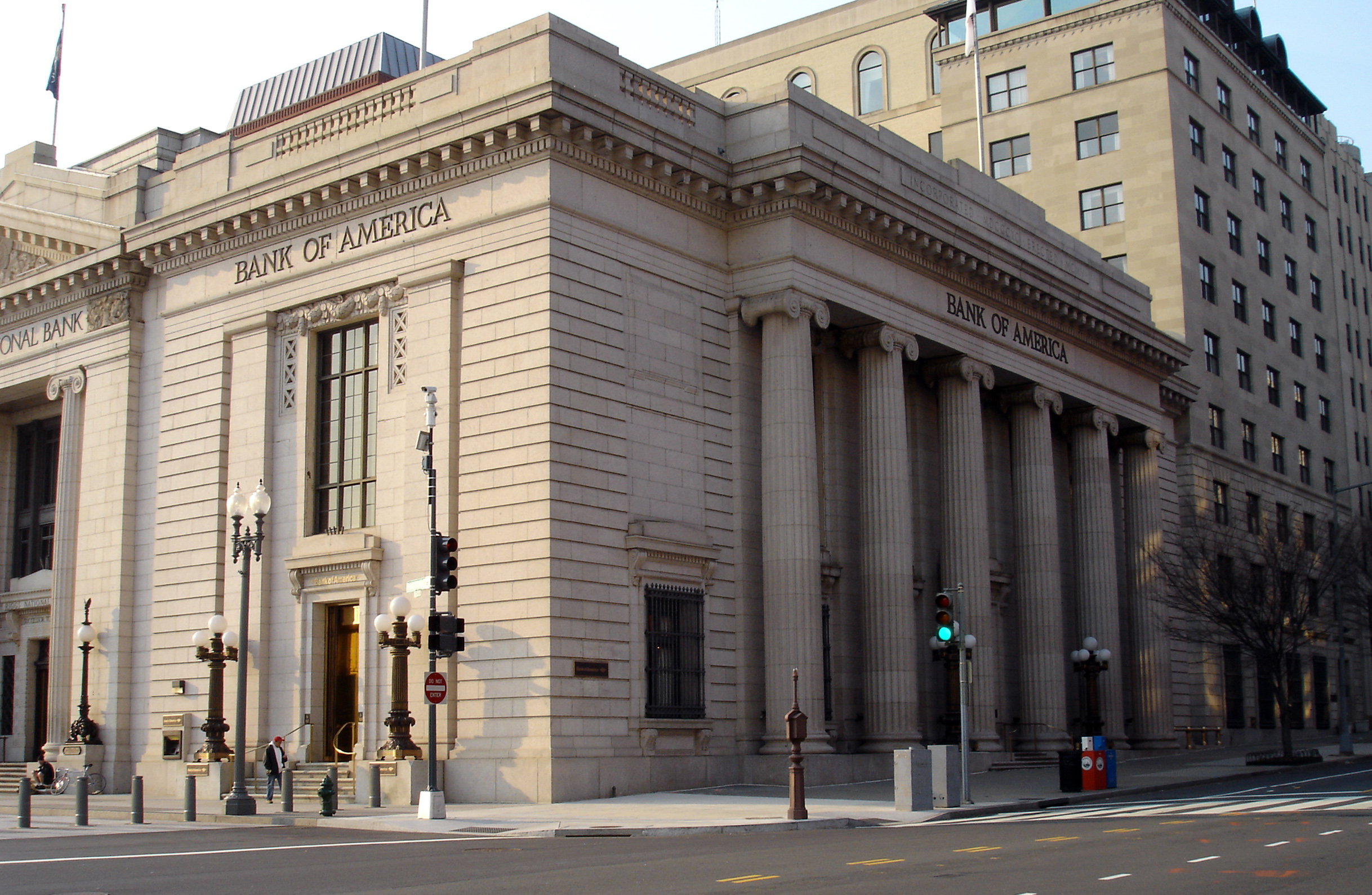 Сша banking. Банк Америки Bank of America. 3. США: Bank of America.. Национальный банк США здание. Американский банк в Нью Йорке.