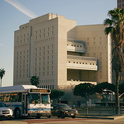 Prisoners Filmed Infecting Themselves in Los Angeles