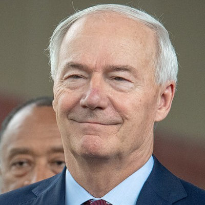 Asa Hutchinson Gets The Tucker Carlson Treatment