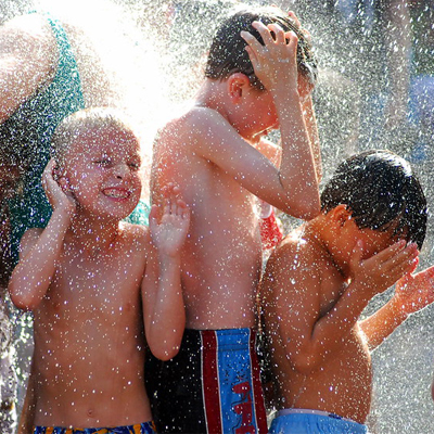 Chicago Starts Its Summer With a Bang