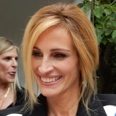 Julia Roberts Campaigns To Promote Abortion Rights For Kamala Harris In Georgia